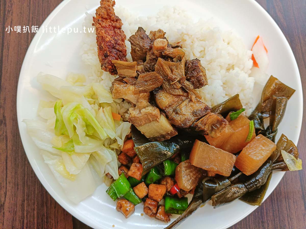 【中永和便當推薦】『永樂食堂』近永安市場站/選擇多元、餐點豐富/大推酥炸雞腿、清蒸扁鱈 - 第18張圖 【中永和便當推薦】『永樂食堂』近永安市場站/選擇多元、餐點豐富/大推酥炸雞腿、清蒸扁鱈