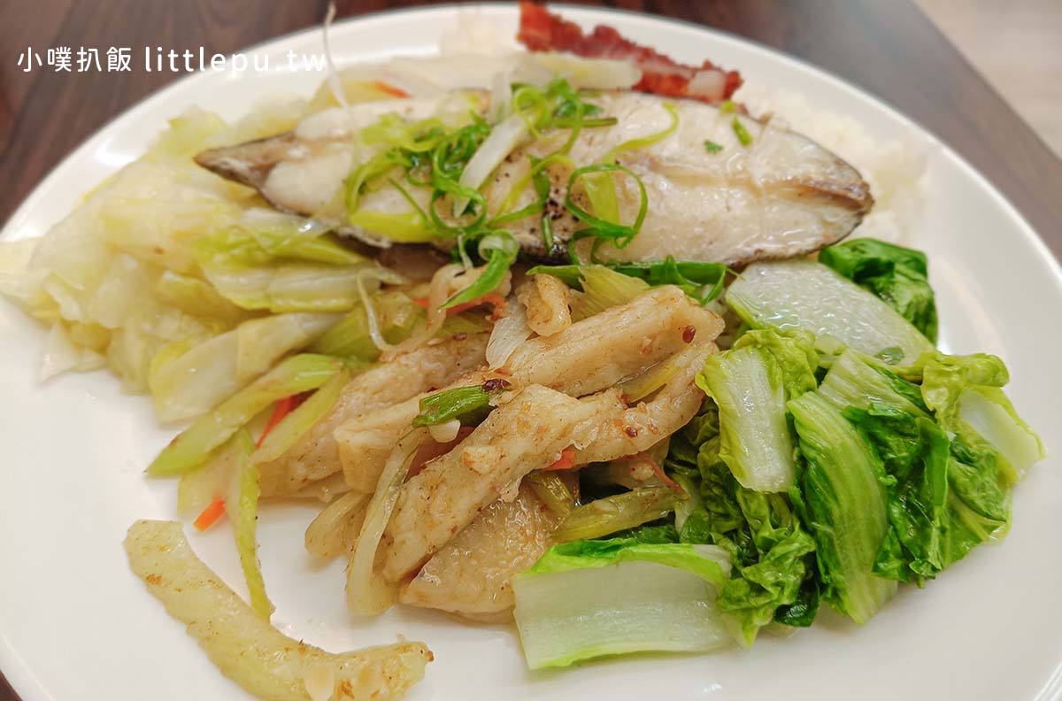 【中永和便當推薦】『永樂食堂』近永安市場站/選擇多元、餐點豐富/大推酥炸雞腿、清蒸扁鱈 - 第21張圖 【中永和便當推薦】『永樂食堂』近永安市場站/選擇多元、餐點豐富/大推酥炸雞腿、清蒸扁鱈