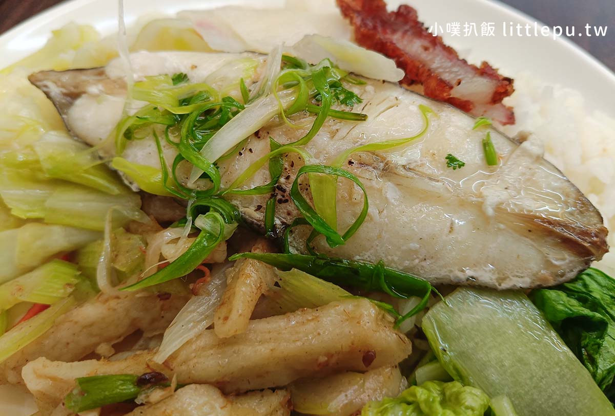 【中永和便當推薦】『永樂食堂』近永安市場站/選擇多元、餐點豐富/大推酥炸雞腿、清蒸扁鱈 - 第23張圖 【中永和便當推薦】『永樂食堂』近永安市場站/選擇多元、餐點豐富/大推酥炸雞腿、清蒸扁鱈