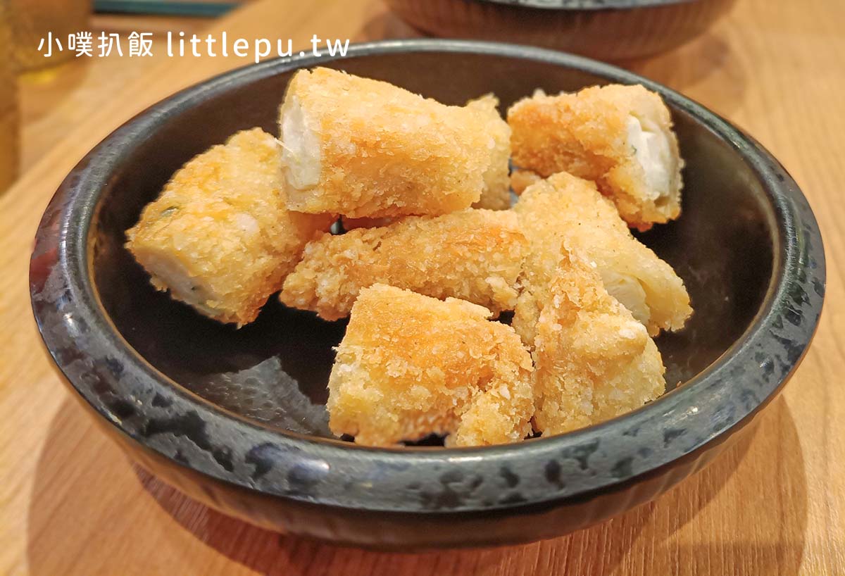 【高雄蔬食】『斐得蔬食 花巷疏香樓』近凹子底站/港式蔬食推薦/年節團圓飯/家庭聚餐/孝親長輩
