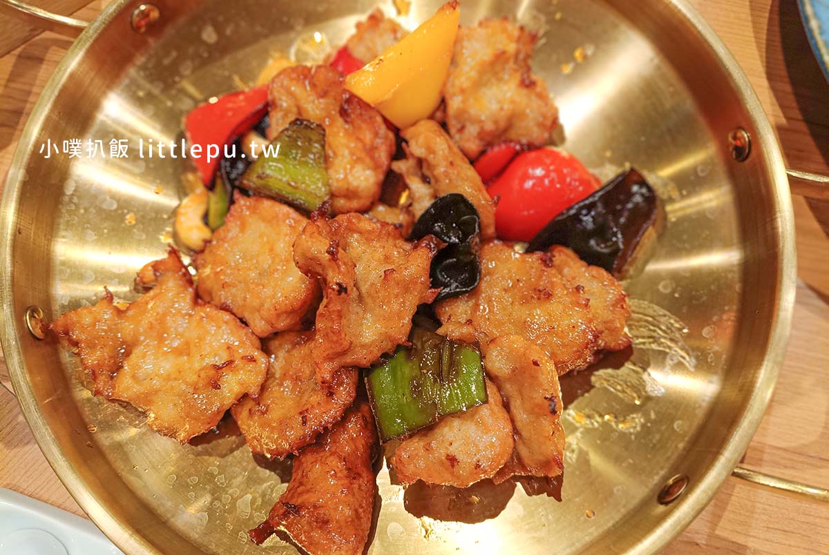 【高雄蔬食】『斐得蔬食 花巷疏香樓』近凹子底站/港式蔬食推薦/年節團圓飯/家庭聚餐/孝親長輩