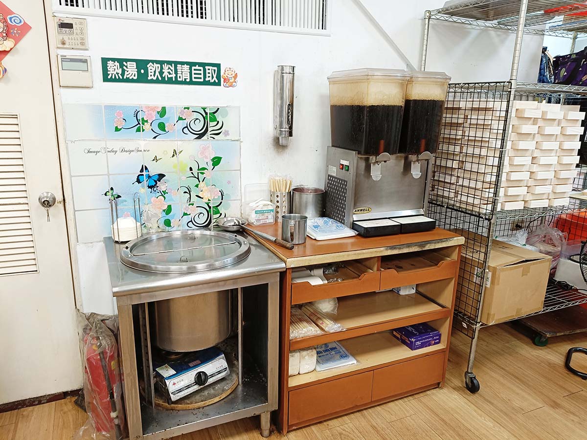 【永和便當推薦】盒飯先生:在地人大推招牌與雞腿盒飯,選擇多元超美味 - 第6張圖 盒飯先生