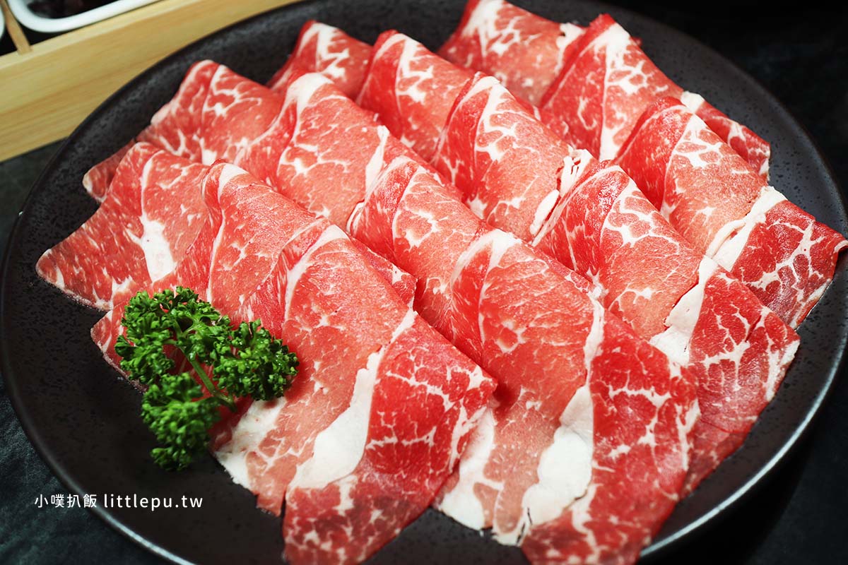 【桃園青埔美食】怎麻辣頂級鴛鴦鍋,近桃園高鐵站,慶生幾歲送幾隻蝦!孝敬長輩、家庭聚餐、生日慶祝 - 第14張圖 怎麻辣頂級鴛鴦鍋