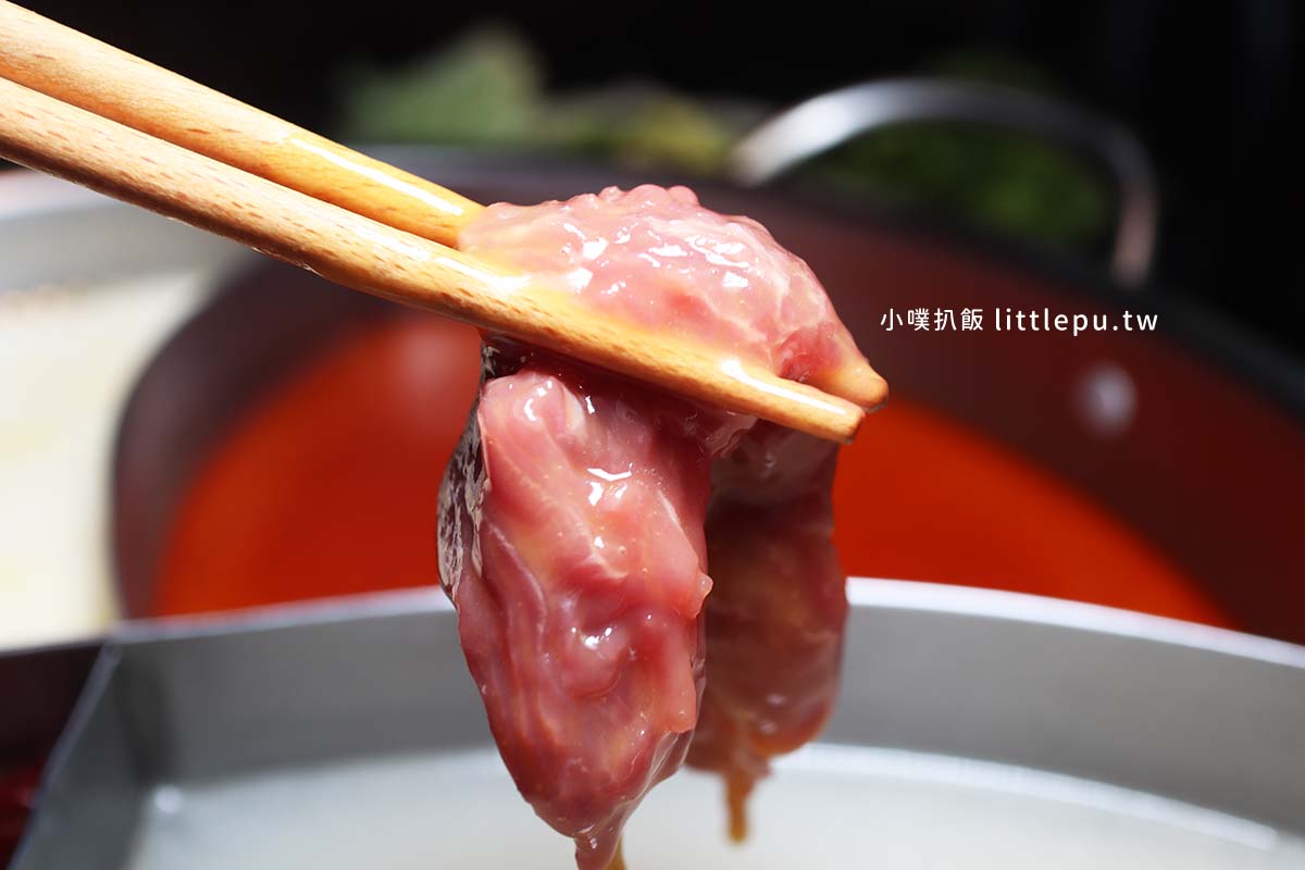 【桃園青埔美食】怎麻辣頂級鴛鴦鍋,近桃園高鐵站,慶生幾歲送幾隻蝦!孝敬長輩、家庭聚餐、生日慶祝 - 第22張圖 怎麻辣頂級鴛鴦鍋