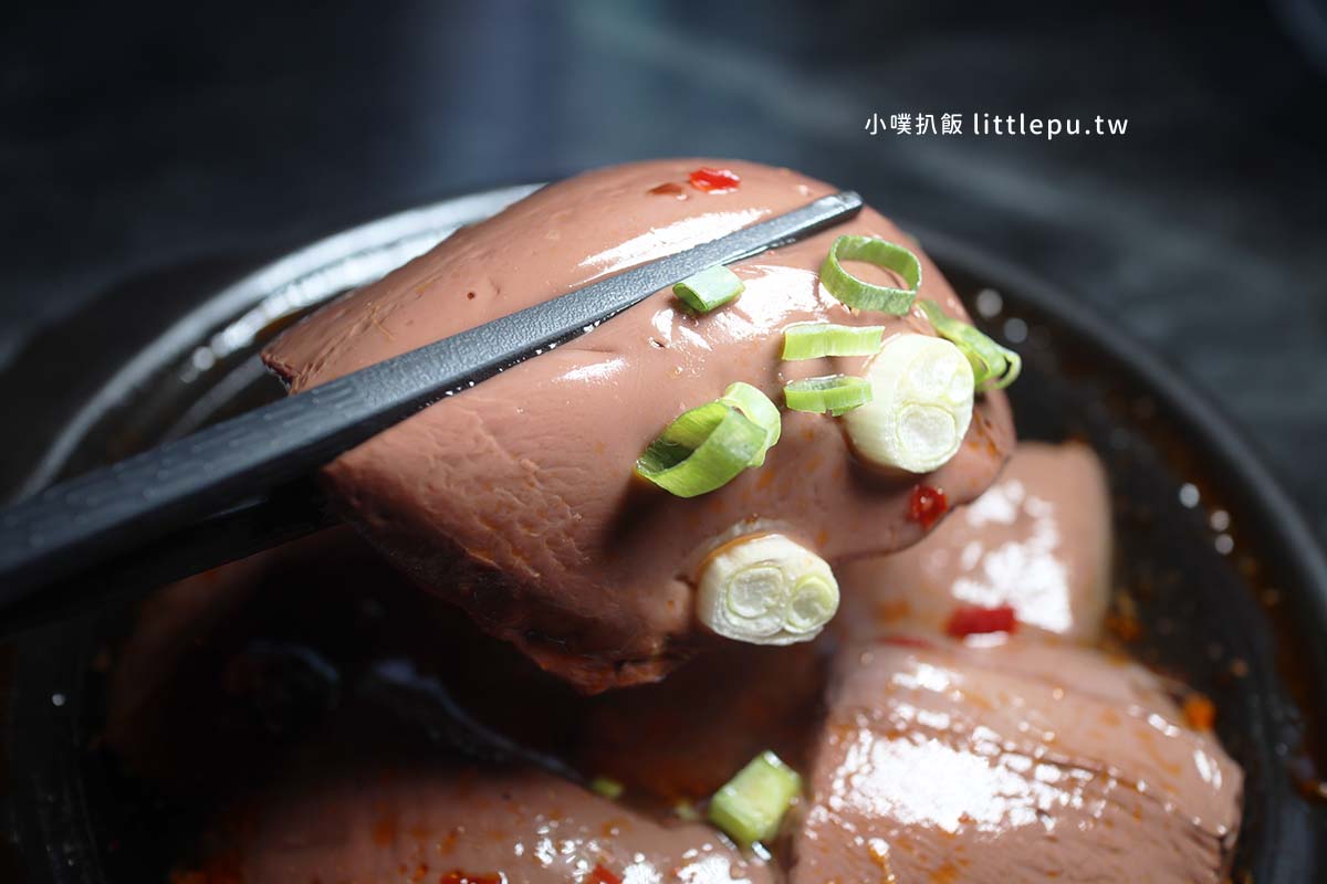 【桃園青埔美食】怎麻辣頂級鴛鴦鍋,近桃園高鐵站,慶生幾歲送幾隻蝦!孝敬長輩、家庭聚餐、生日慶祝 - 第35張圖 怎麻辣頂級鴛鴦鍋