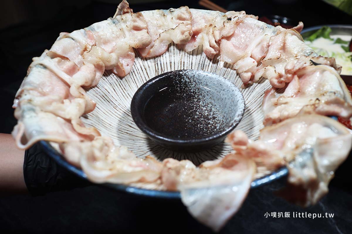 【桃園青埔美食】怎麻辣頂級鴛鴦鍋,近桃園高鐵站,慶生幾歲送幾隻蝦!孝敬長輩、家庭聚餐、生日慶祝 - 第16張圖 怎麻辣頂級鴛鴦鍋