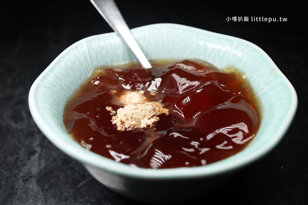 【桃園青埔美食】怎麻辣頂級鴛鴦鍋,近桃園高鐵站,慶生幾歲送幾隻蝦!孝敬長輩、家庭聚餐、生日慶祝 - 第39張圖 怎麻辣頂級鴛鴦鍋