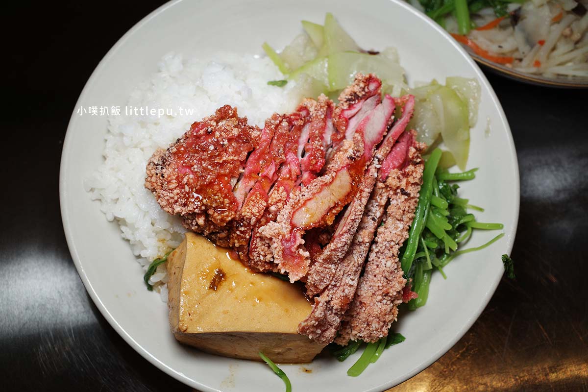 永和美食|阿西貳店 樂華店,近永和樂華夜市,必吃酥香燒肉便當、滷雞腿便當,平價排隊美食 - 第13張圖 阿西貳店 樂華店