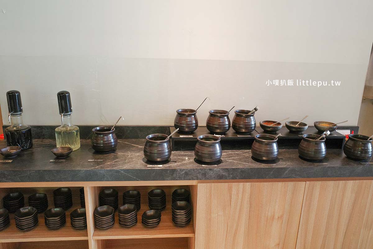 【桃園青埔美食】怎麻辣頂級鴛鴦鍋,近桃園高鐵站,慶生幾歲送幾隻蝦!孝敬長輩、家庭聚餐、生日慶祝 - 第8張圖 怎麻辣頂級鴛鴦鍋