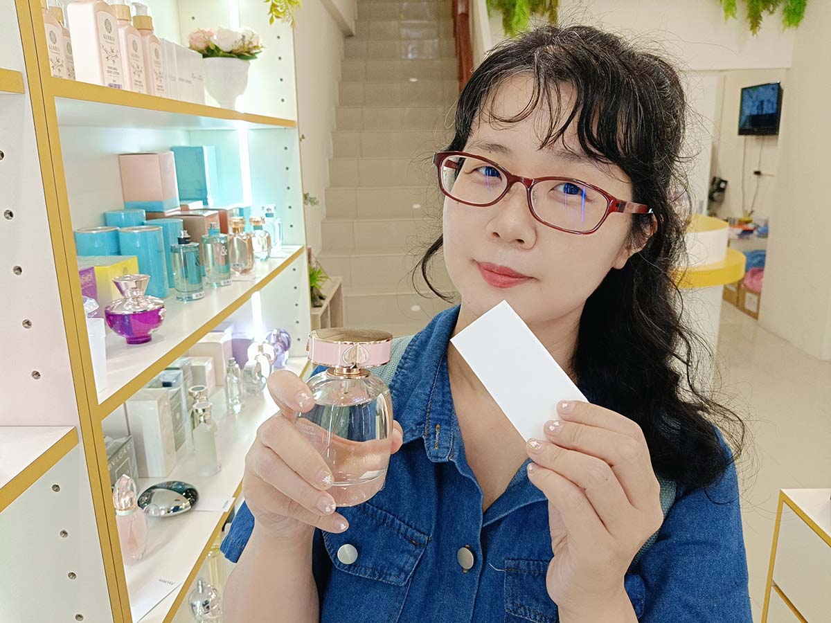 林口香水推薦|真愛香水 林口旗艦店,國內外專櫃正品,現場試香,找尋專屬迷人香味,送禮、結婚紀念首選 - 第39張圖 真愛香水 林口旗艦店