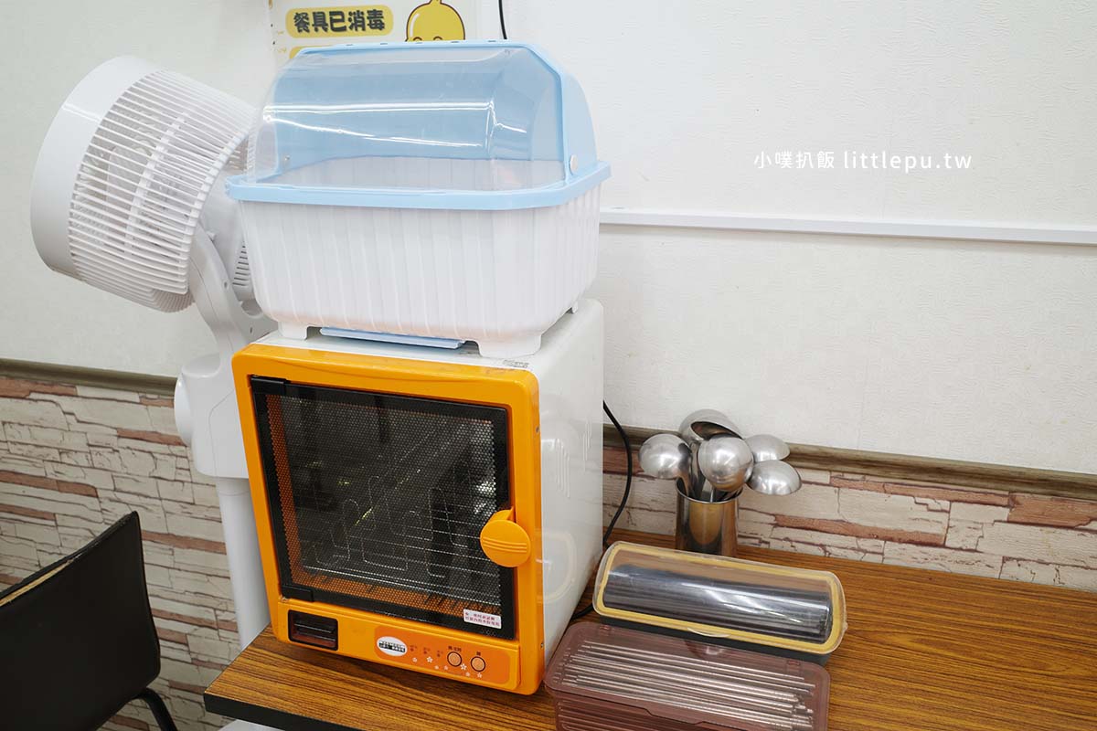 【大稻埕美食】北港仁生炒鴨肉羮:爆炒鑊氣香甜鴨肉羮、台南鍋燒意麵,永樂市場不平凡的古早味小吃! - 第7張圖 北港仁生炒鴨肉焿