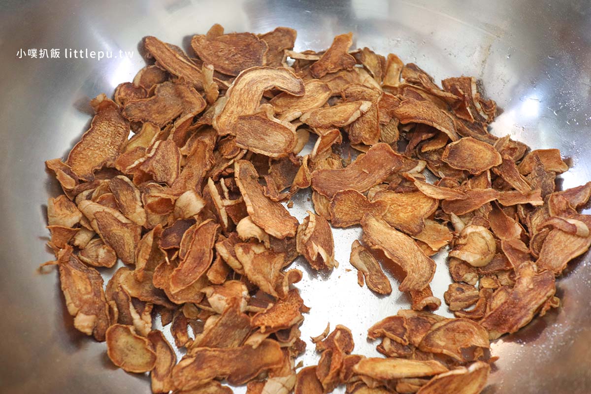 大頭雞 薑片茶油雞 淡水店